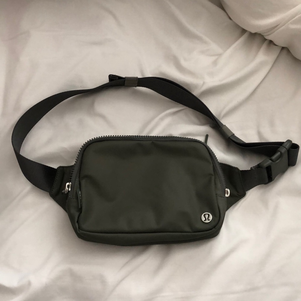 Lululemon Sage Belt Bag